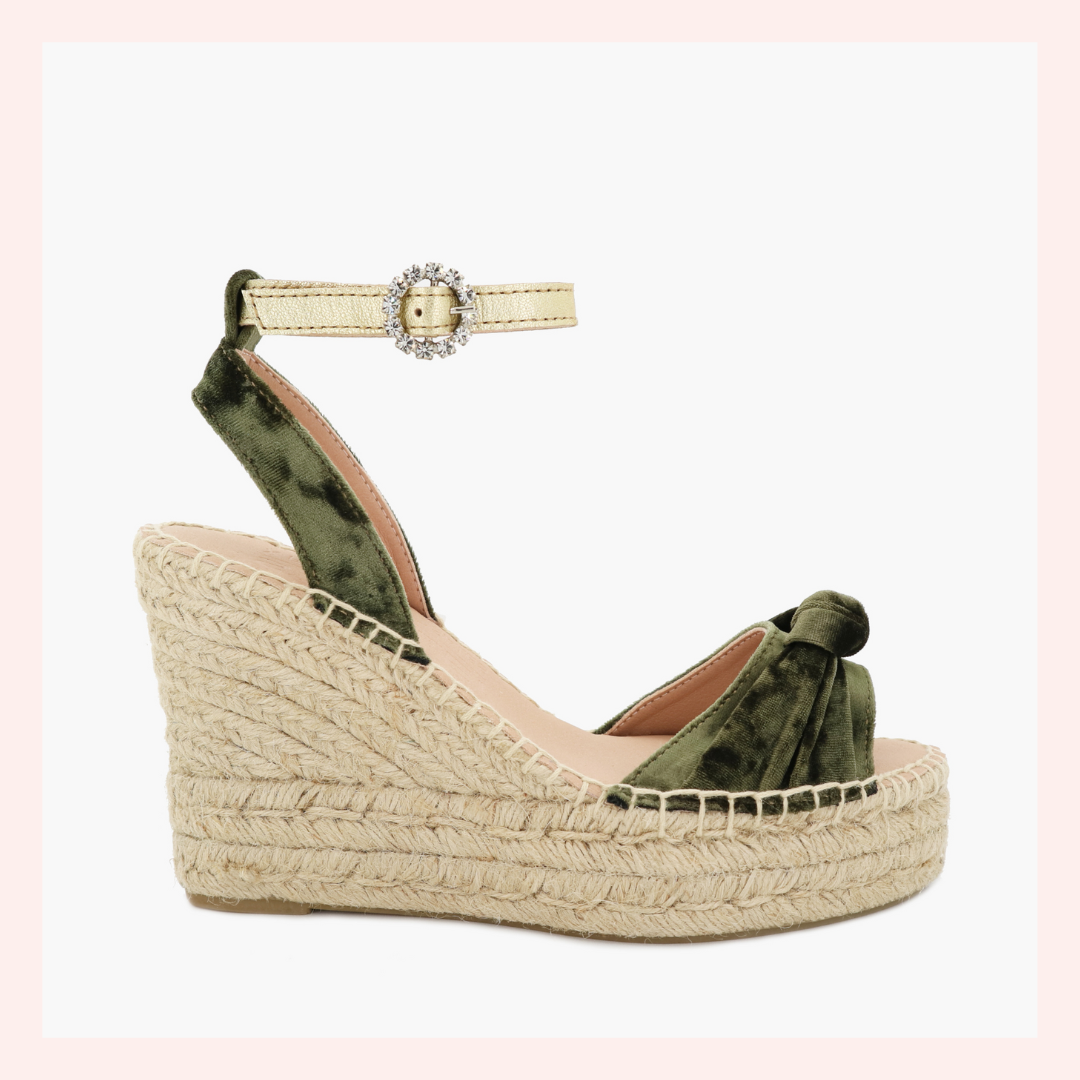 Sandalias bonitas para pies anchos y delicados a la medida
