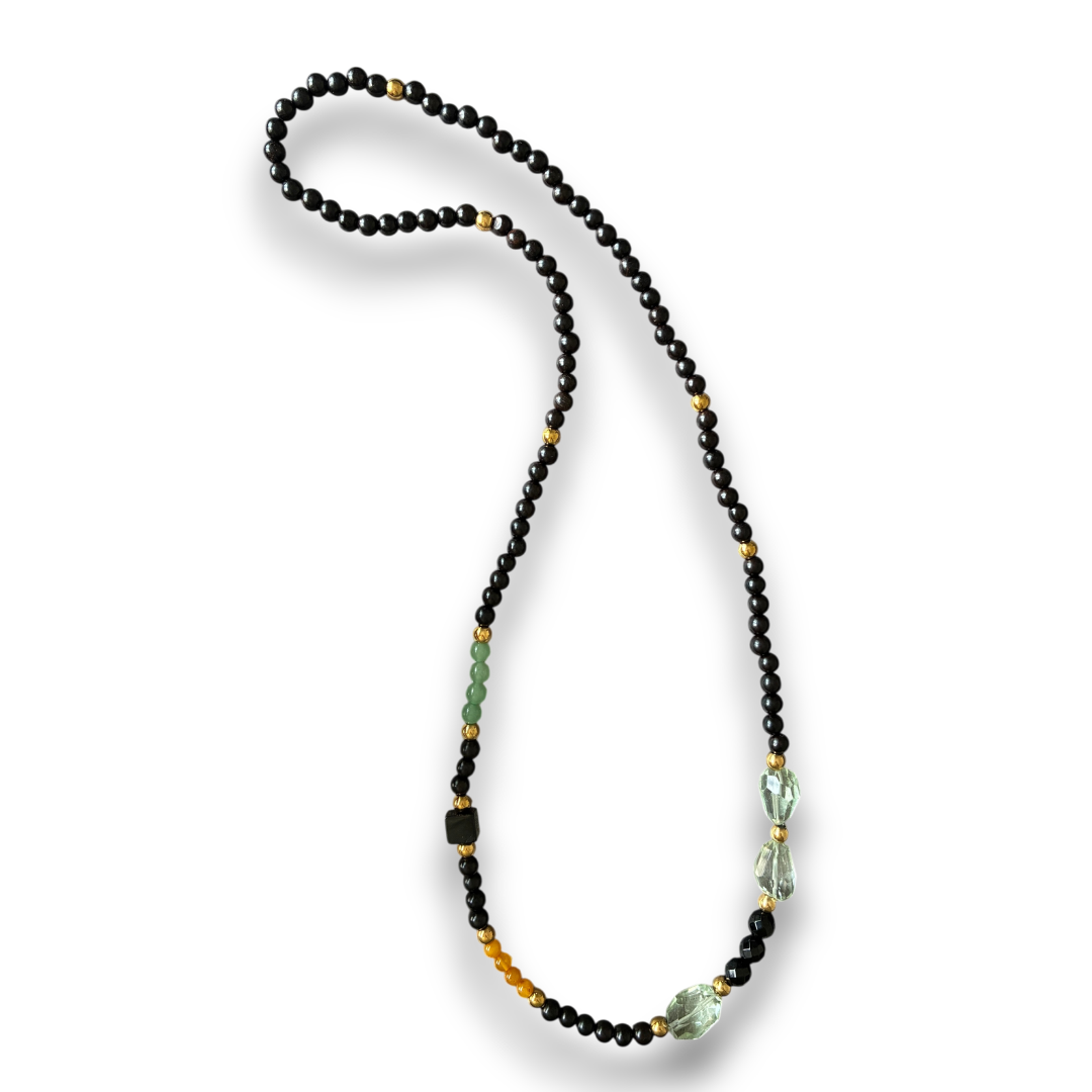 Collar ébano, amatista verde, ónix, ámbar báltico, turmalina negra y aventurina